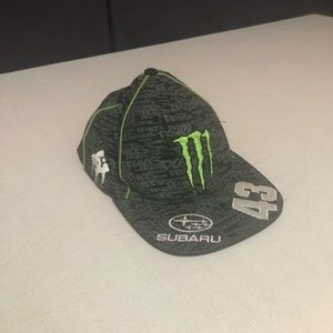 DC Monster Subaru Hat S-M